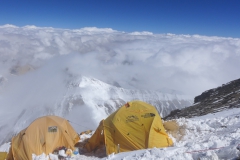 Unser Lager 3 auf 8300m (Foto Wolfgang Klocker)