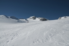 Aufstieg - Gipfel im Hintergrund - Foto: Andi Scharnagl :: woitatscher.at