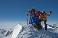 Am Gipfel des MT Vinson - Foto: Andi Scharnagl :: woitatscher.at