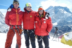 Wolfi, Andy und Daniel am Lobuche Peak (6119m) (Foto: Daniel Kopp)