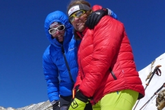 Flo mit Andy am Akklimatisierungsgipfel auf 6020m (Foto: Archiv Holzer)
