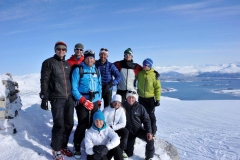 Unsere Gruppe am Gipfel des Botnfjellet (Foto: Erwin Reinthaler)